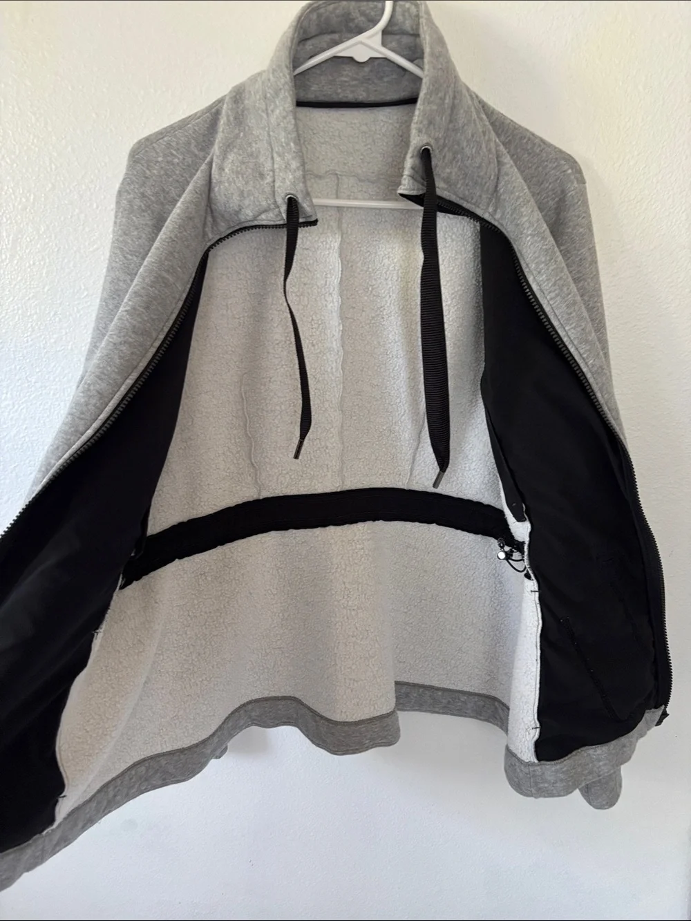 lululemon athletica Grey Full-Zip Funnel Neck Sweatshirt -419sku